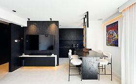 Appartement Luxueux Plein Centre De Cavalaire A 2Mn De La Plage
