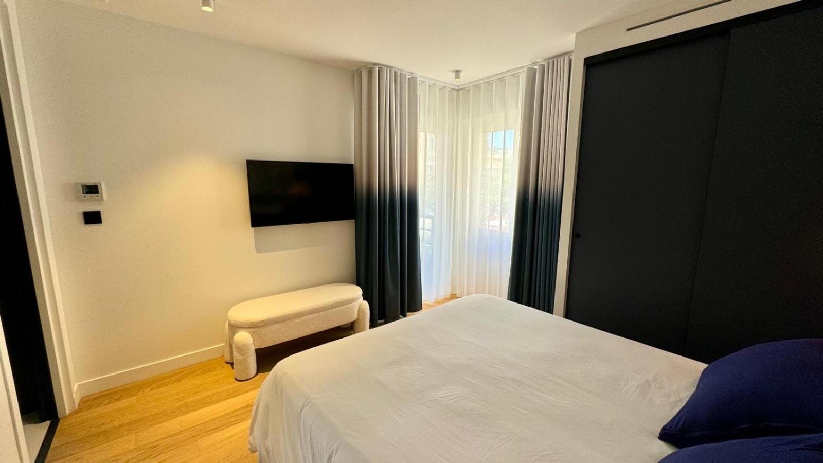 Appartement Luxueux Plein Centre De Cavalaire A 2Mn De La Plage Extérieur photo
