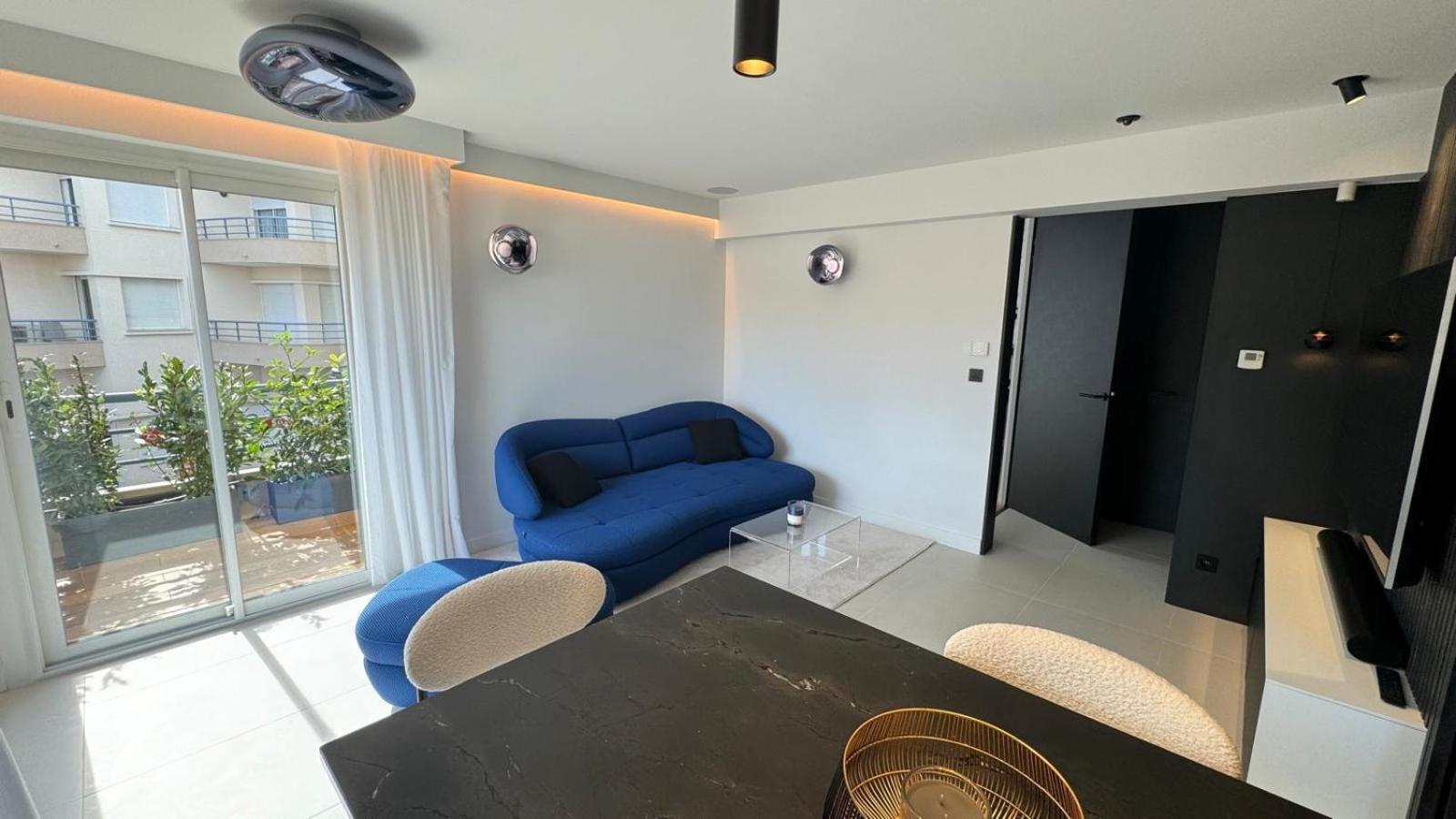 Appartement Luxueux Plein Centre De Cavalaire A 2Mn De La Plage Extérieur photo